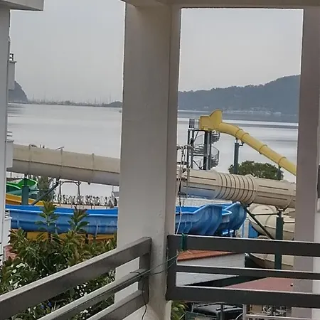 Cozy Flat 1+1 In Marmaris. 2 Minutes To The Beach. Appartement Marmaris